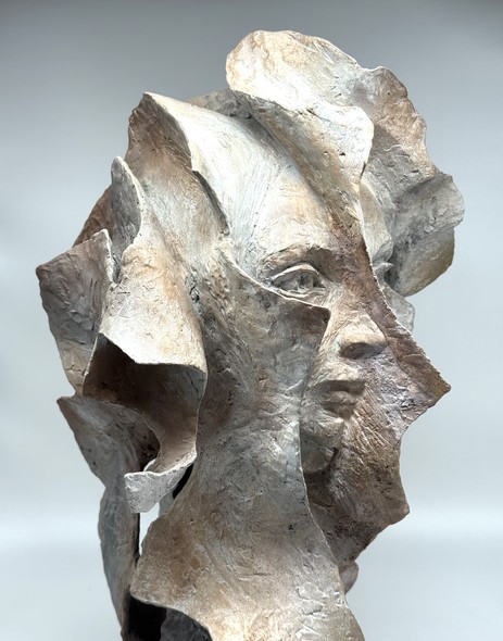 Sculpture "Girl"