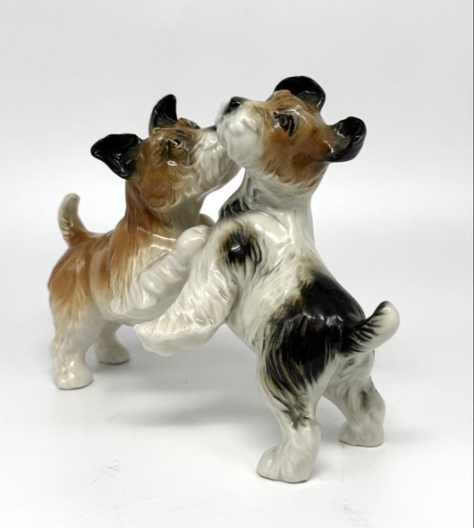 Sculpture "Playing Terriers"