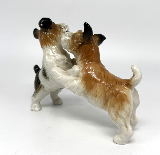 Sculpture "Playing Terriers"