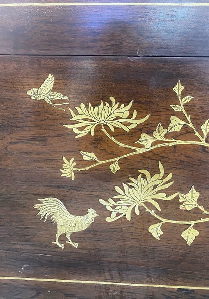 Сундук в восточном стиле