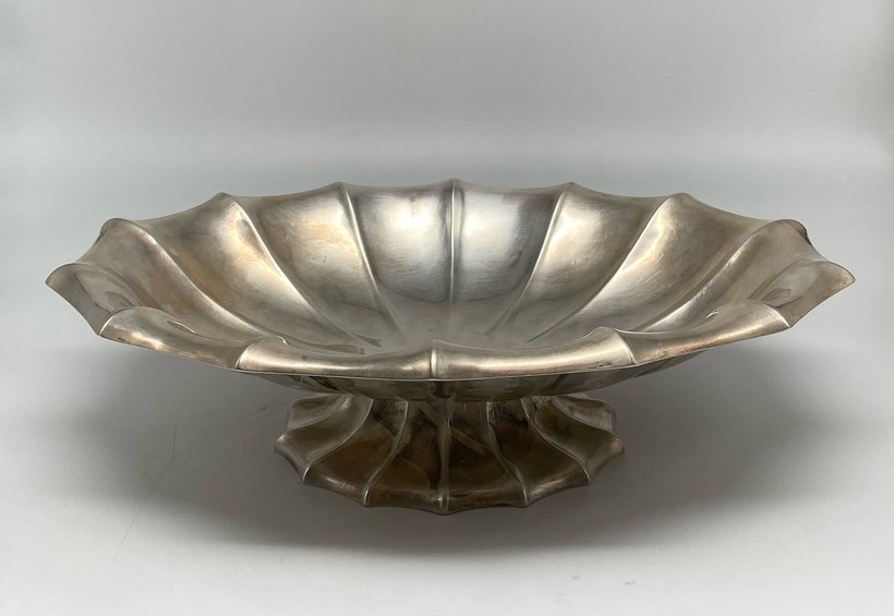 Fruit bowl,
art deco