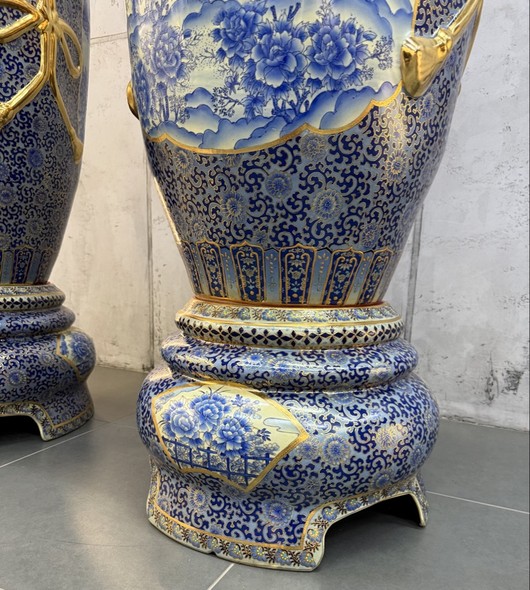 Vintage
paired Cranes vases