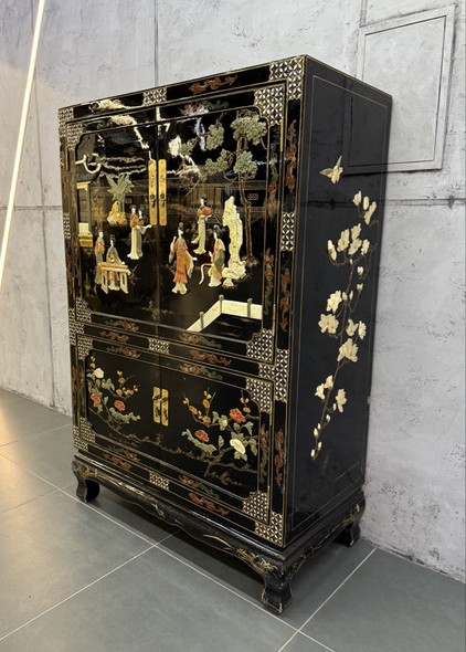 Винтажный шкаф,
Китай