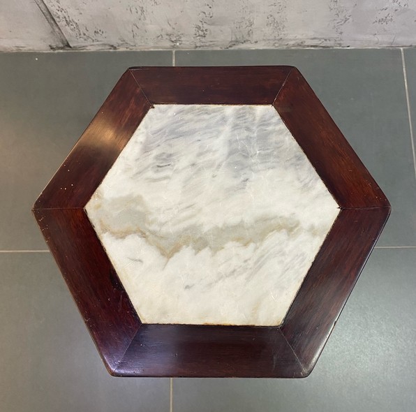 Восточная консоль,
Китай