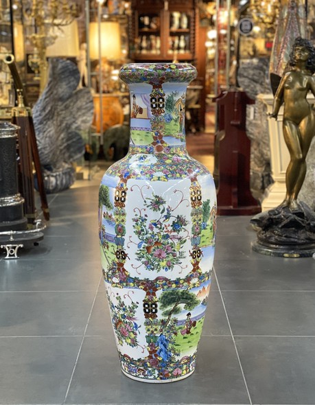 Antique Chinese vase