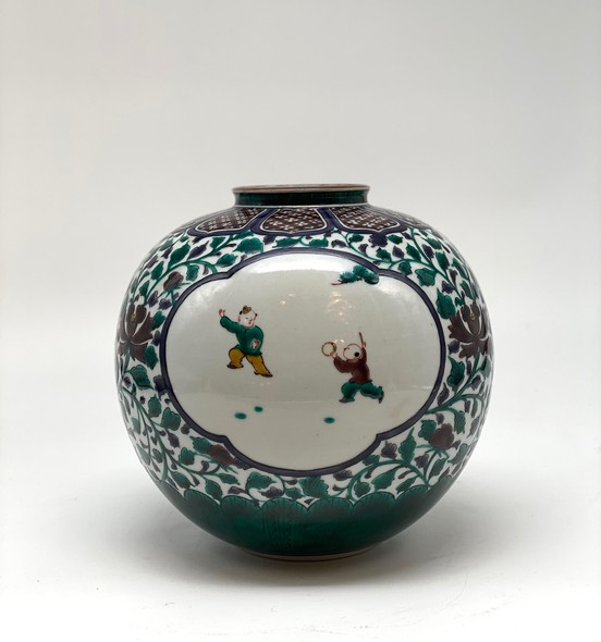 Antique Kutani Vase