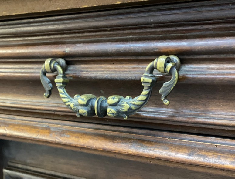 Antique sideboard
Renaissance