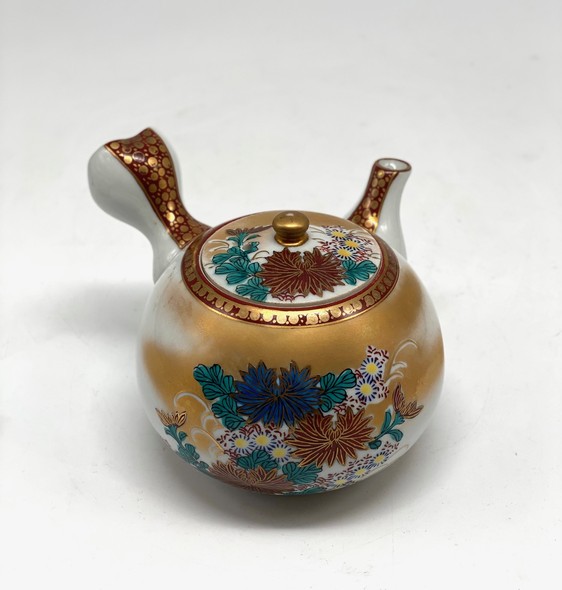 Antique tea set, Kutani