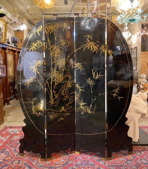 Antique screen