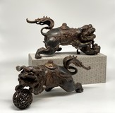 Antique paired sculpture "Dogs Fo" Antique paired sculpture "Dogs Fo"