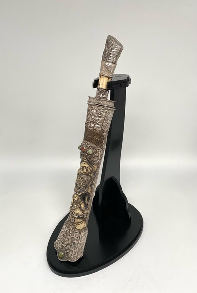 Antique dagger