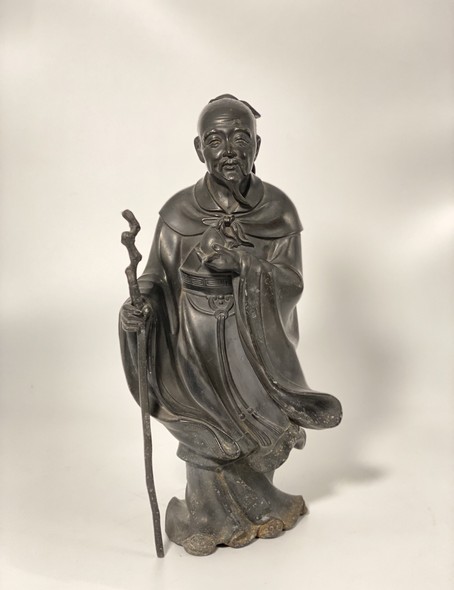 Antique sculpture
"Jyurojin with peach"