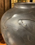 Антикварная ваза «Карпы» Антикварная ваза «Карпы»