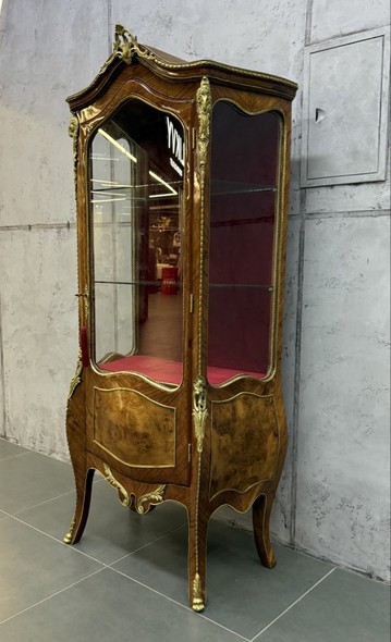 Antique display case
Louis XIV