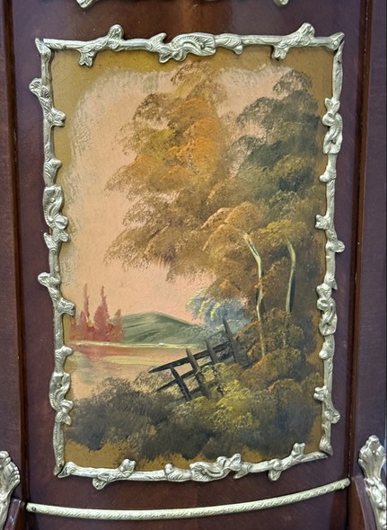 Antique display case
Louis XVI