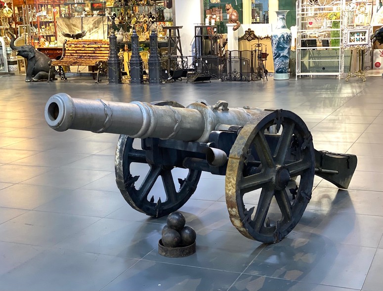 Vintage sculpture "Cannon"