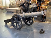 Винтажная скульптура «Пушка» Винтажная скульптура «Пушка»