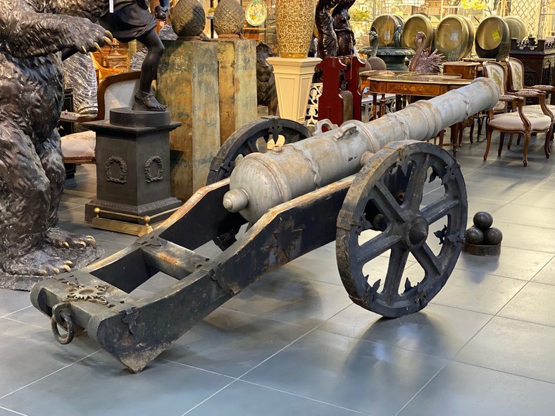 Vintage sculpture "Cannon"