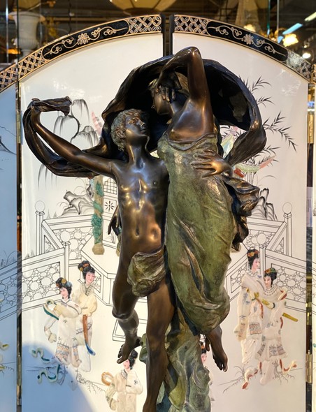 Antique sculpture
"Dance of Zephyr and Flora"