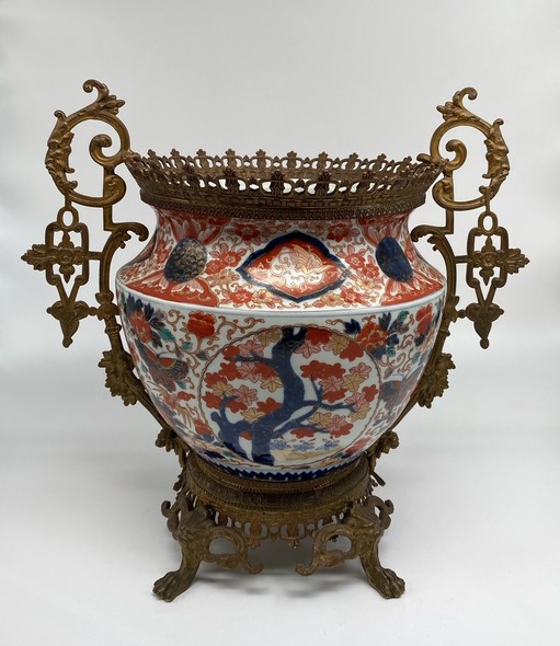 Antique Imari vase