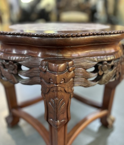 Antique console pedestal in oriental style