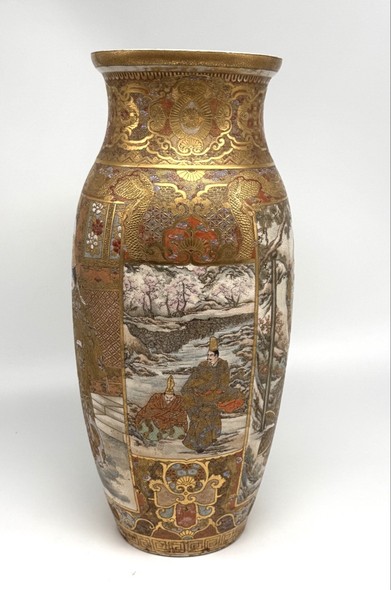 Vintage vase, Satsuma