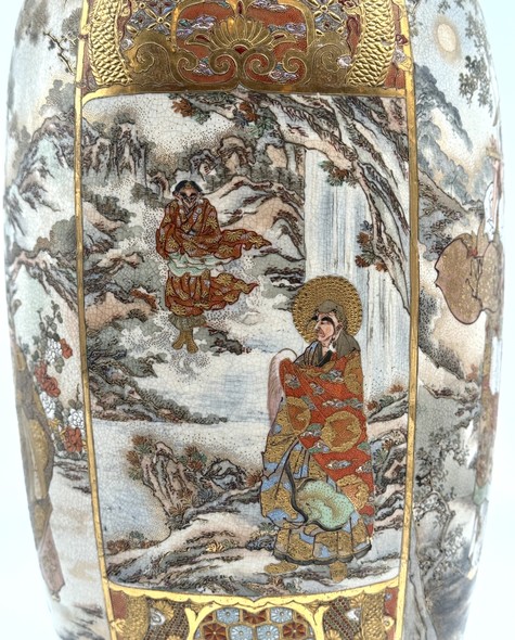 Antique vase,
Japan