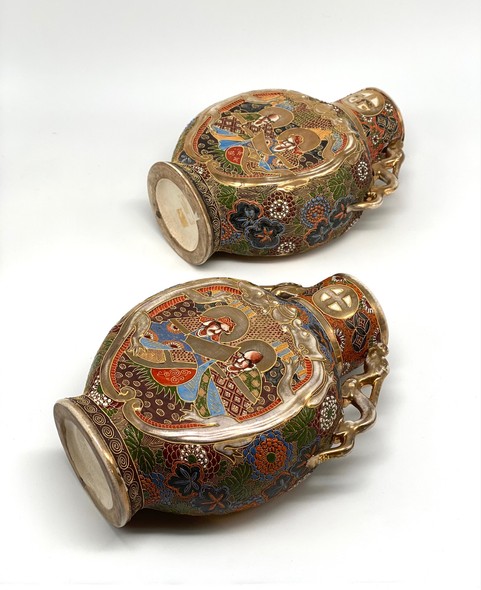 Антикварные парные вазы «Бодхисаттвы»