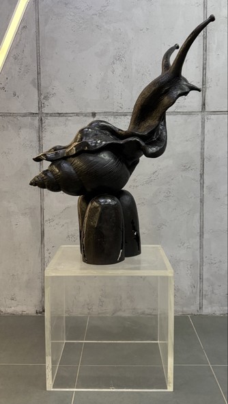 Bronze sculpture
"Akhatinskaya Snail"