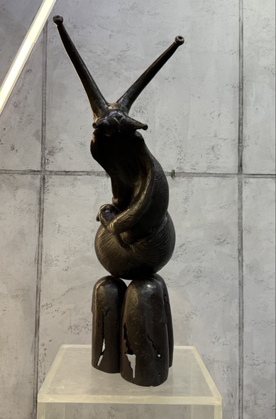 Bronze sculpture
"Akhatinskaya Snail"