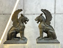 Парная композиция «Грифоны»