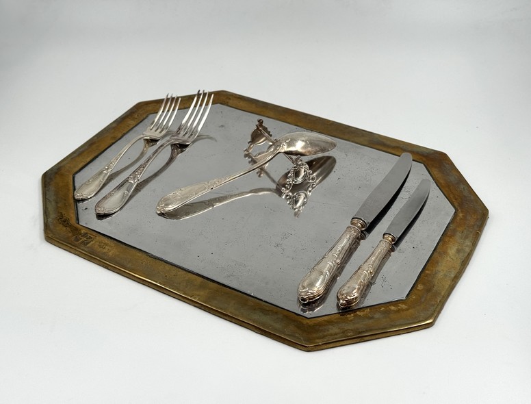 David Marshall Tray,
Spain