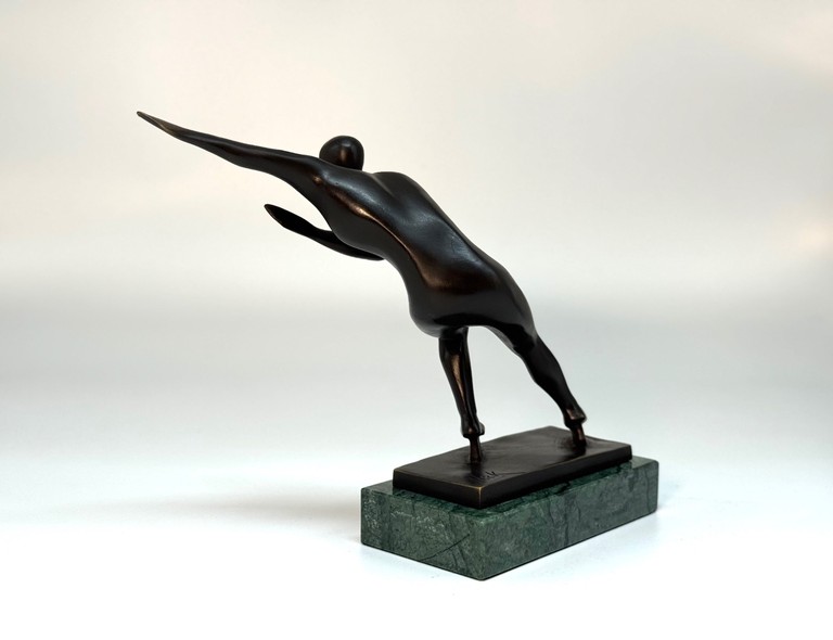 Sculpture "Skater"
