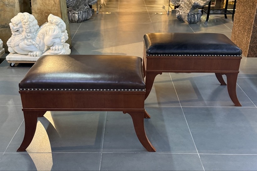 Antique brown leather banquette