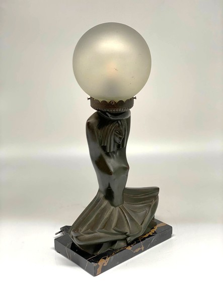 Antique table lamp