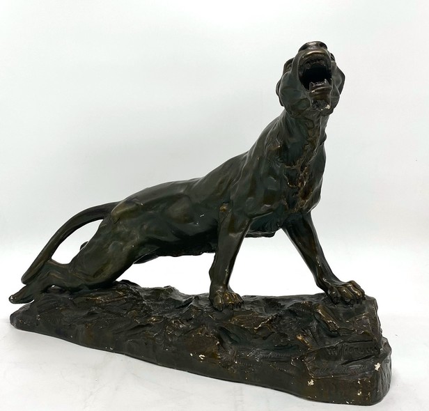 Antique sculpture "Panther"