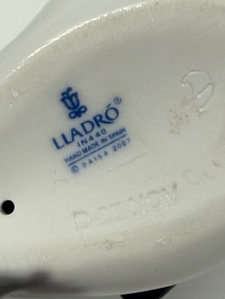 Figurine of the "Merry Panda", Lladro