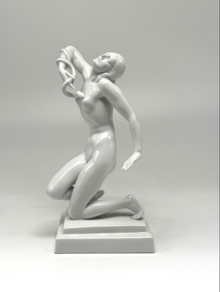 Vintage "Cleopatra" figurine