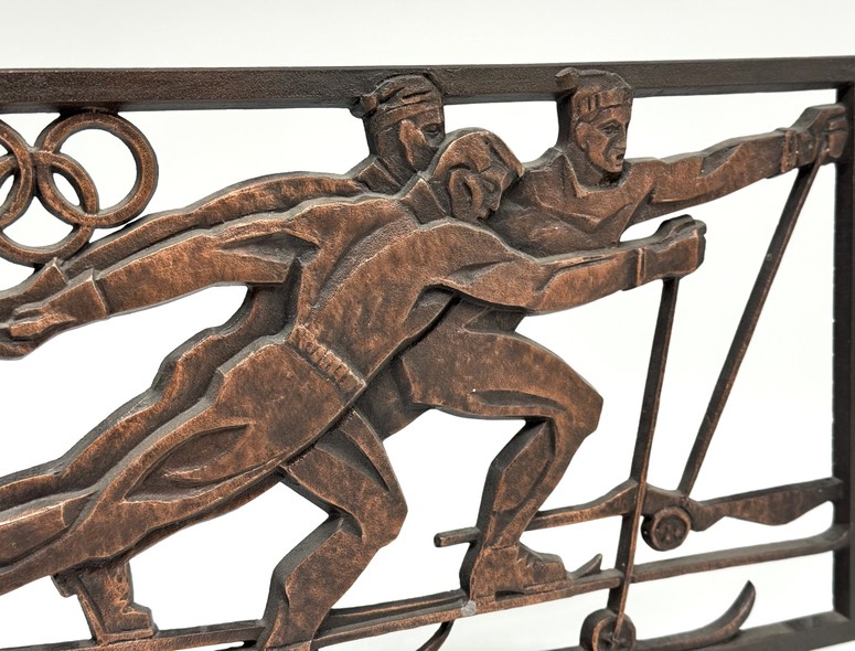 Vintage wall panel "Skiers"