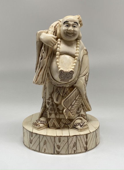 Sculpture "Hotei."