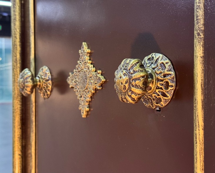 Антикварный сейф Сан-Галли,
Санкт-Петербург