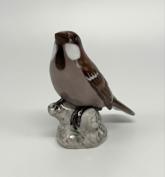 Vintage figurine
"Sparrow," Bing & Grondahl