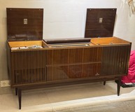 Винтажная стереосистема Grundig