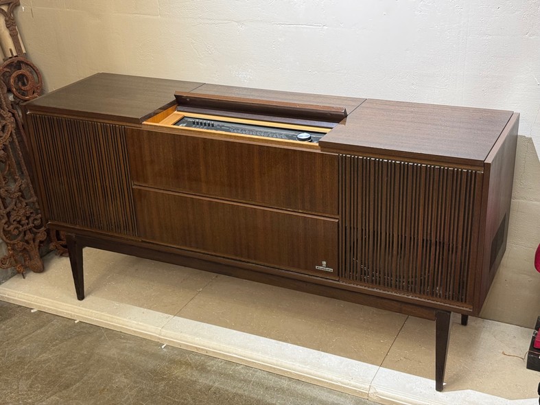 Vintage Grundig Stereo System