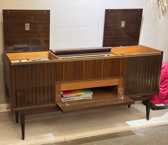 Vintage Grundig Stereo System