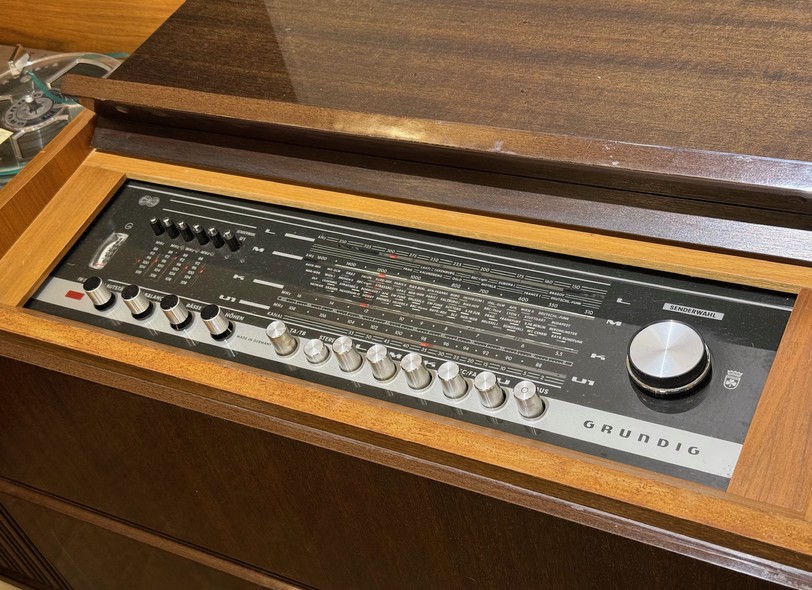 Vintage Grundig Stereo System