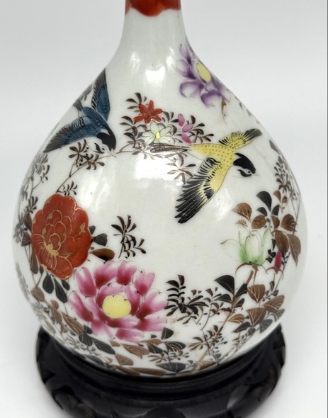 Antique vase
Kutani, Japan