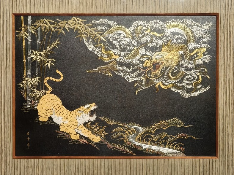 Antique panel
"Tiger and Dragon", Japan