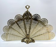 Antique fireplace
screen "Fan"