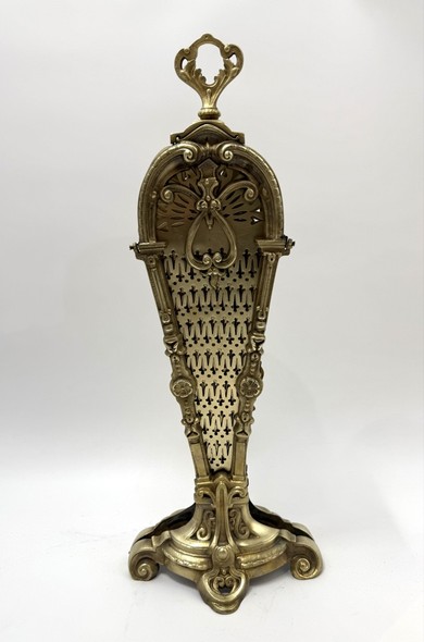 Antique fireplace
screen "Fan"